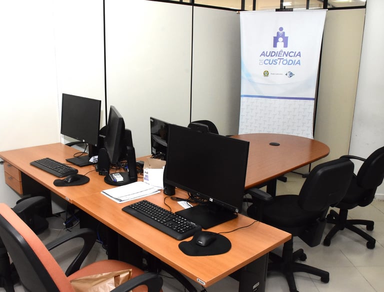 Advogado audiencia de custodia curitiba