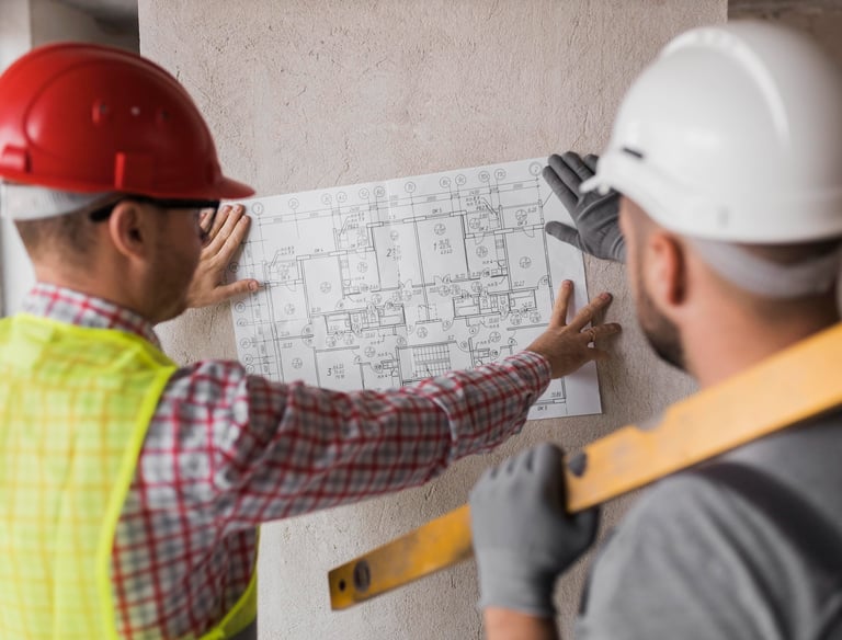 Supervisión continua del proceso constructivo para asegurar calidad, tiempos de entrega y seguridad 