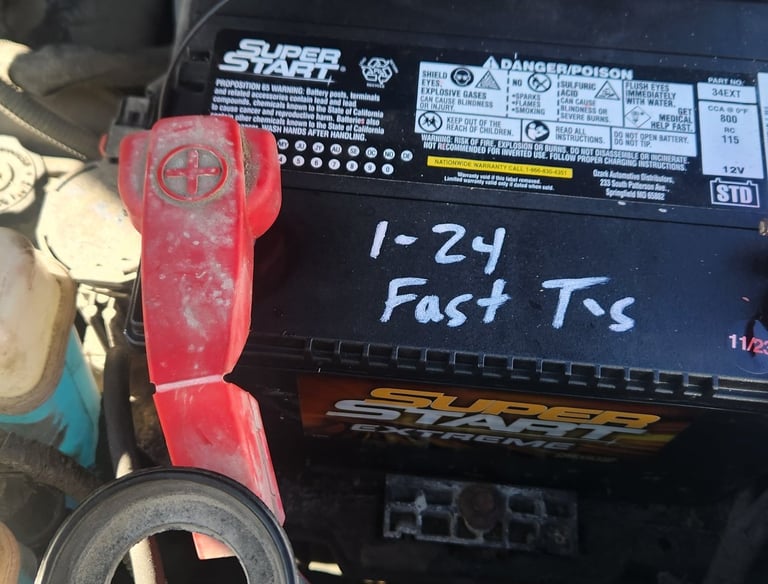 flooded cell battery installed in a car by Fast T's Mobile Battery Services in West Des Moines Iowa 