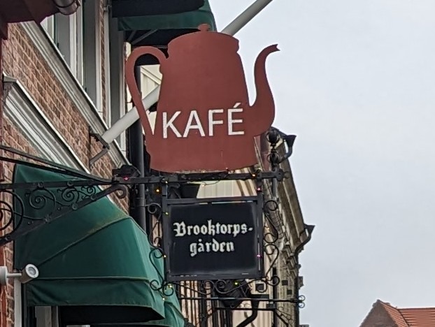 Strategie entsteht im Gespräch – wir übersetzen Gedanken in klare Wege.