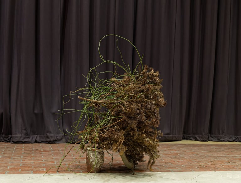 Hedy Leung’s ‘Ethnobotanic Resonance’ Ikebana performance at London Metropolitan University
