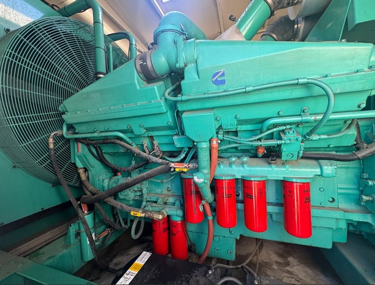 Cummins 1000 KW Diesel Generator Set