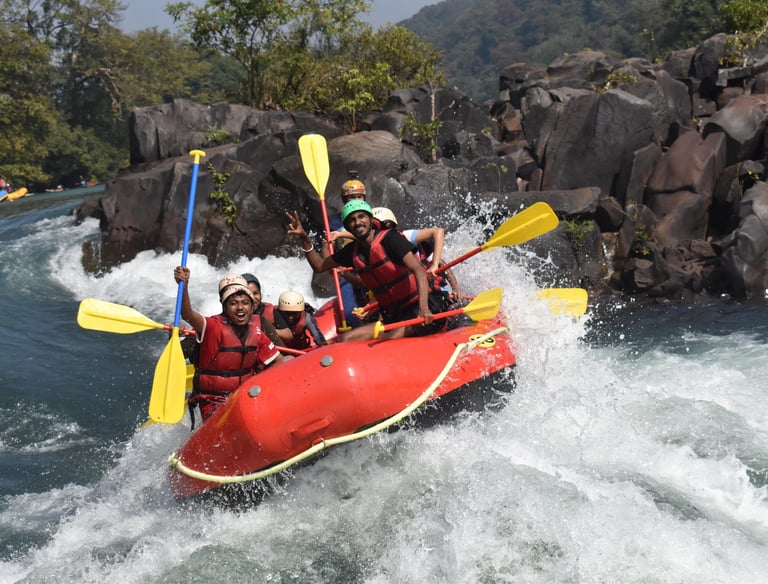 river rafting in dandeli resort package
