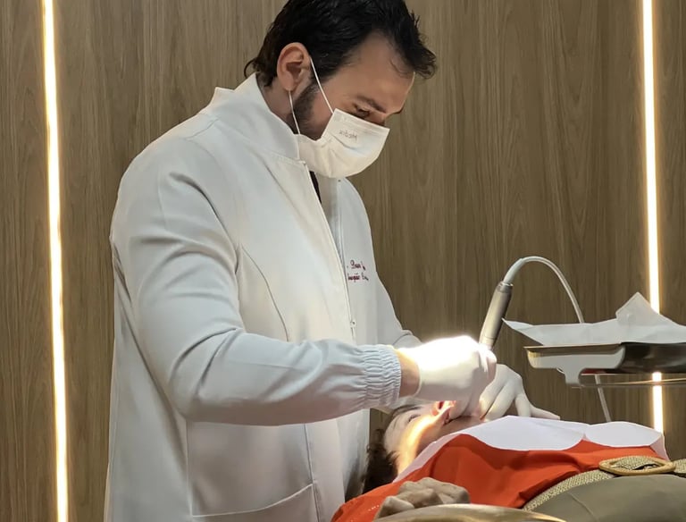 Cirurgia Bucomaxilofacial em Barra do Garças com o Dr. Bruno Gomes Odontologia