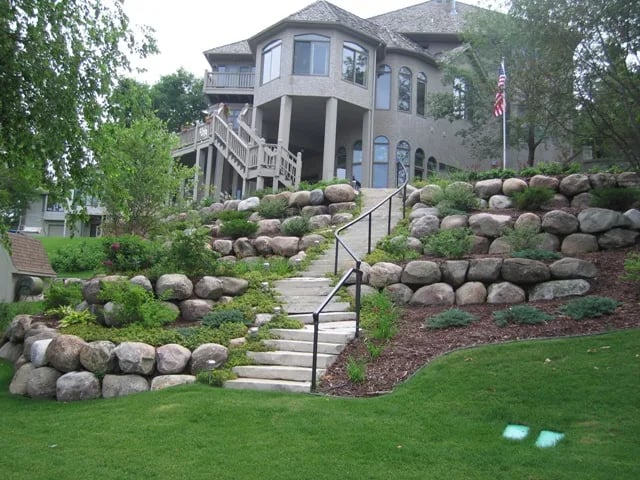 natural stone- retaining wall contractors near me 