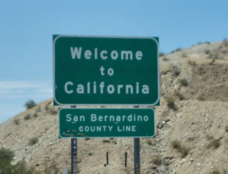 panneau welcome to california usa van trip