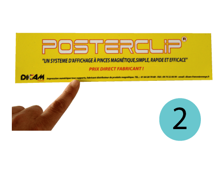 pince magnétique Posterclip appliqué sur surface plane