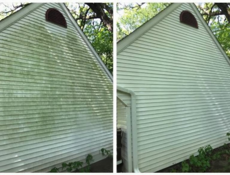Vinyl siding restoration in Hudson, FLโgentle yet effective cleaning that makes your home look new
