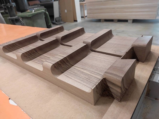 Medienos Formu Frezavimas