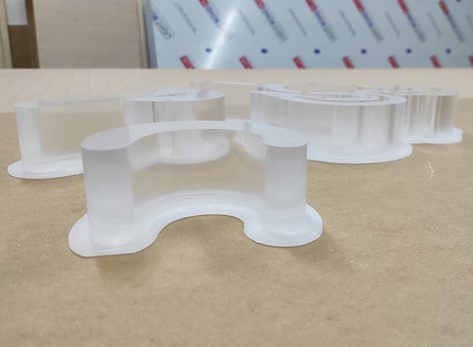 3D Organinio Stiklo Frezavimas