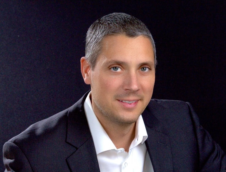 portrait Eric Martinez