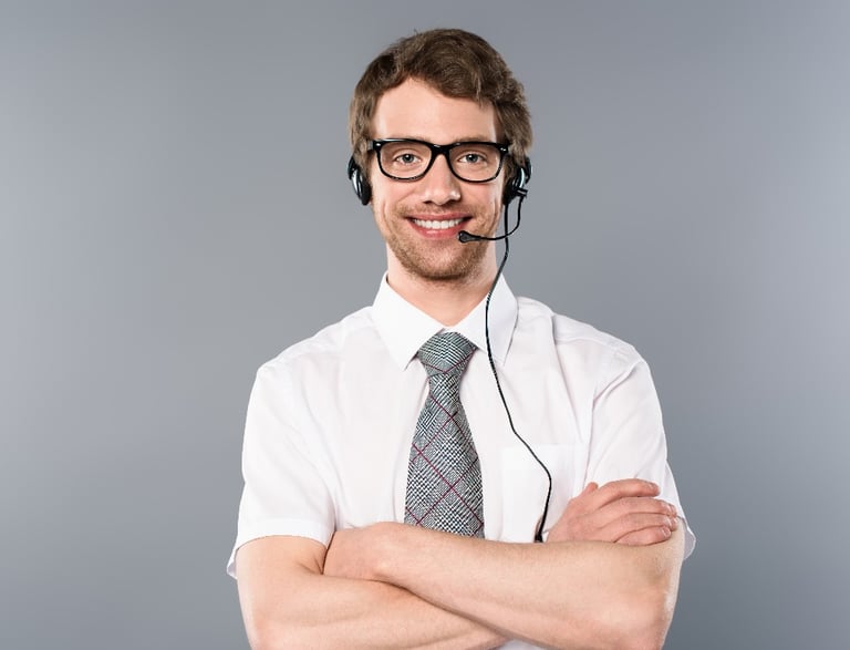 agente de contact center real holding goup