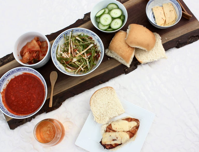 kickin chicken burgers - Korean style and all the toppings