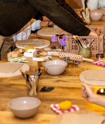 techniques manuelles et artistiques mixtes ateliers créatifs