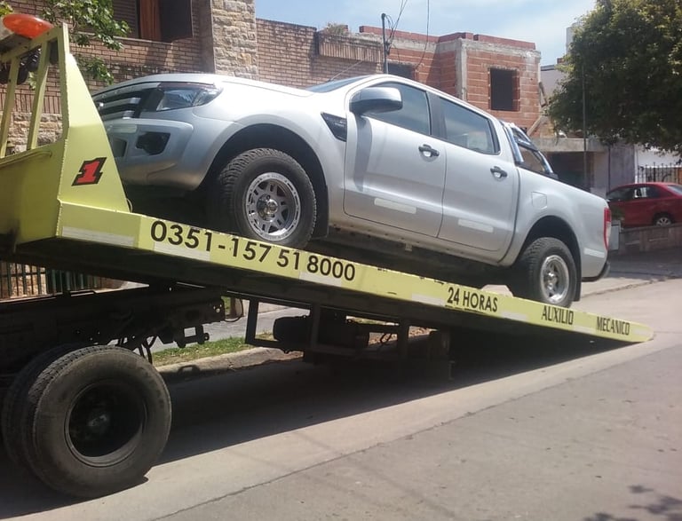 Grúas en Córdoba