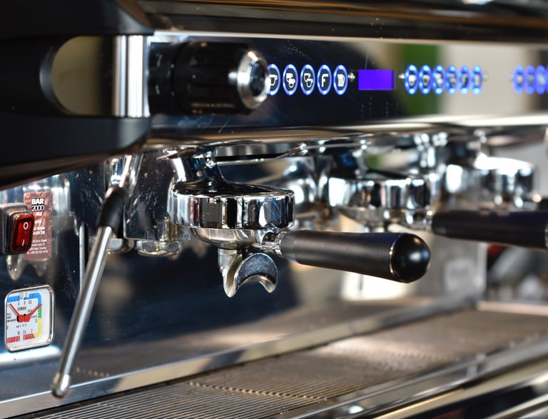 kavarna skandi domžale ambient