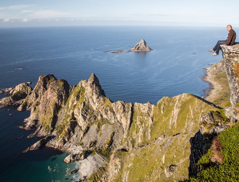 Breathtaking summer view near Maritime Munchies fish and chips spot in Lofoten Islands