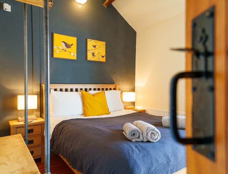 comfortable peaceful bedrooms