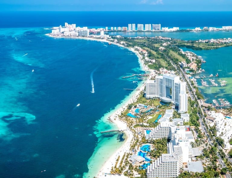 Turquoise Caribbean waters and white-sand beaches in Cancun and the Riviera Maya, Mexico