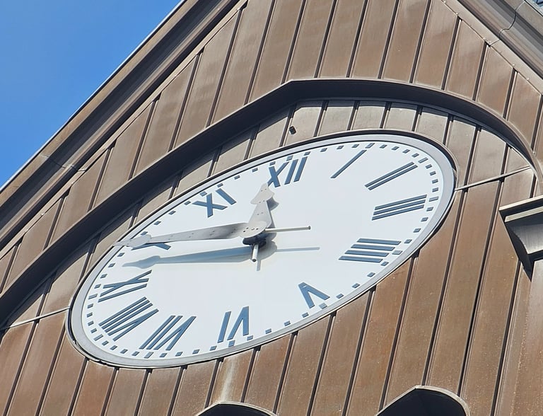 tower clock  hpptps://www.carillonbells.com