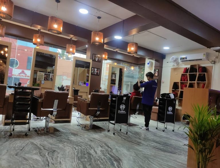 Luxury salon interior Vijayanagar branch