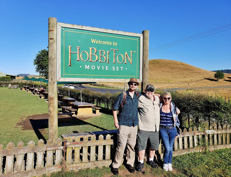 Lady and The Pirate join Steven at the Hobbiton Movie Set in New Zealand