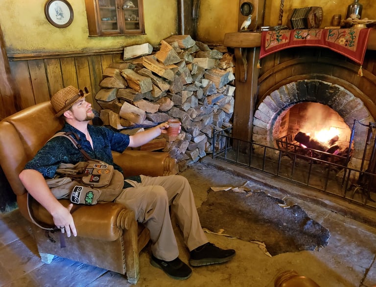 Steven enjoys an ale in Hobbiton, New Zealand