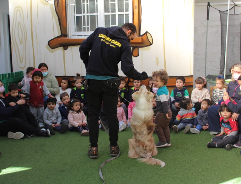 Charla a escuela en ñuñoa