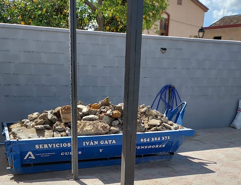 Alquiler de Cubas para Escombros en Sevilla y el Aljarafe