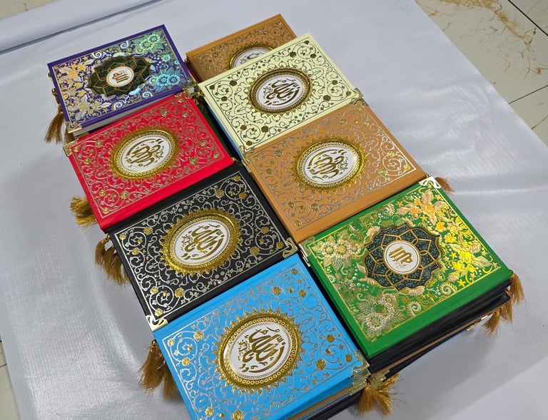 Cetak buku Yasin warna warni Dundung Print Makassar