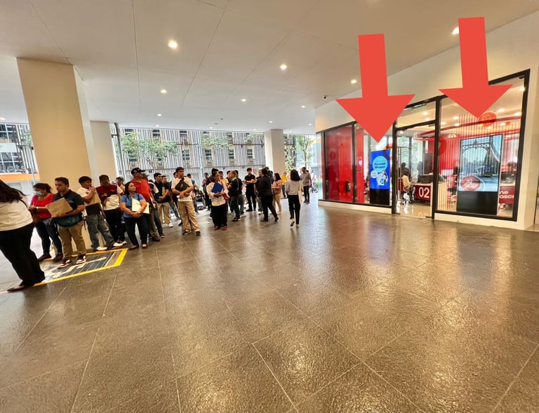 alt="Visa Center Advertising"