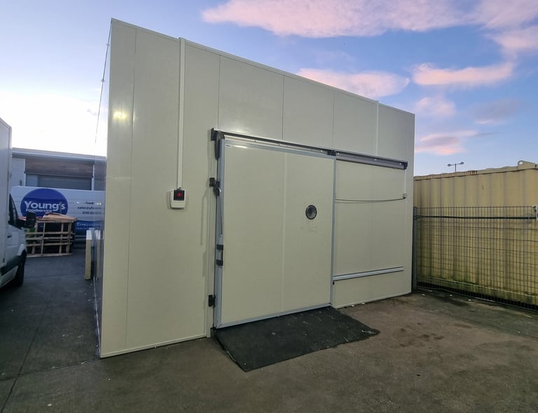 a large Freezer room with a large sliding door in Sunderland