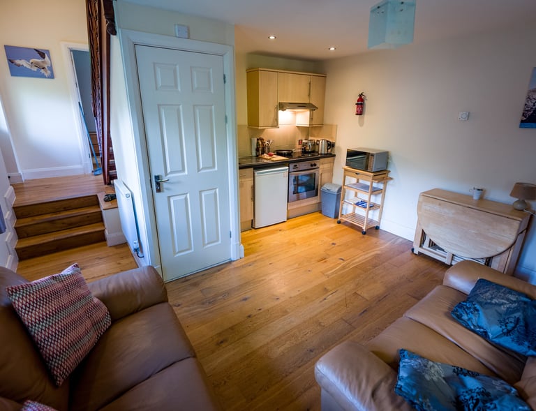 Grassholm cottage Sandy haven living eating area
