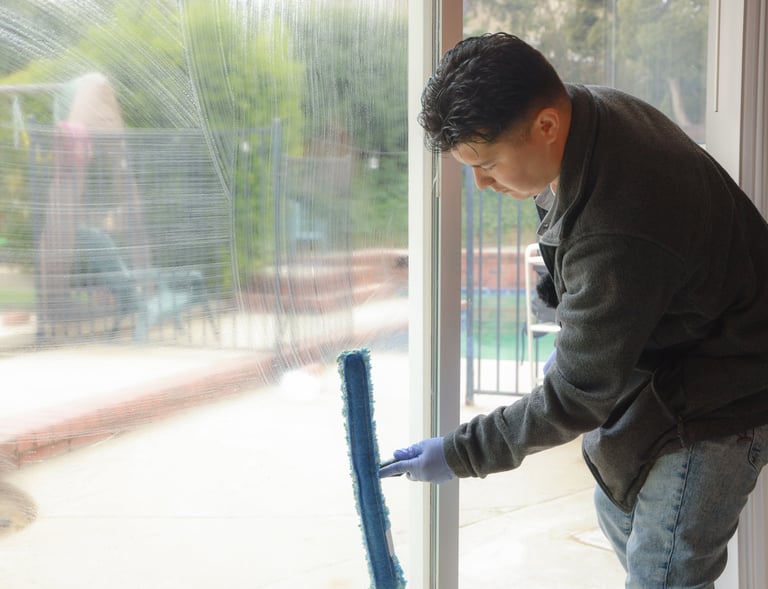 window cleaning granada hills 