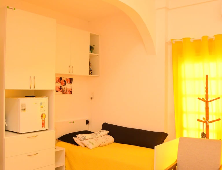 Quarto com Cama Individual