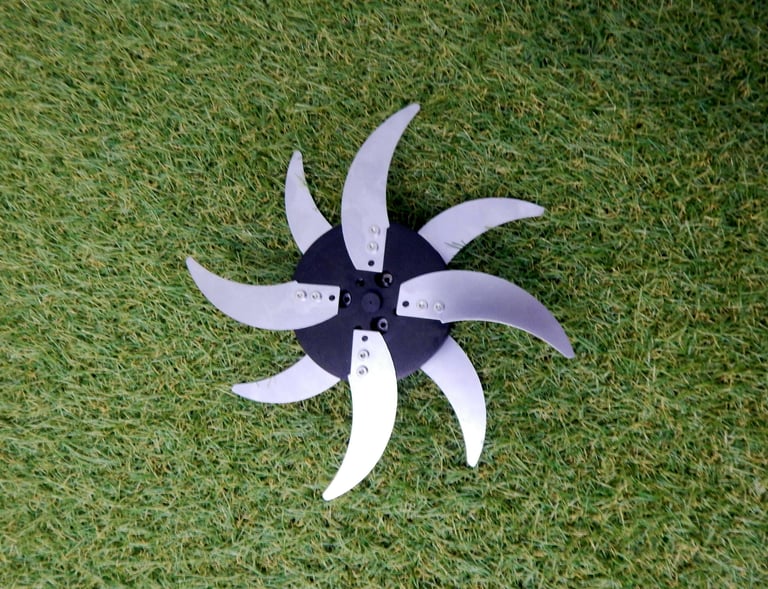 Sichel Klingen Rasenroboter