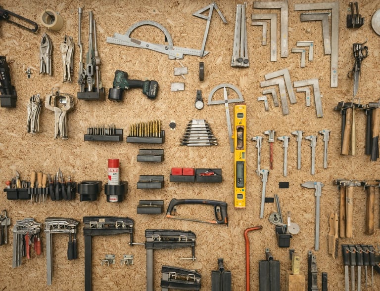 Werkzeughalterungen, Ordnung am Arbeitsplatz, Werkzeugaufnahmen, Werkzeughalter mit System