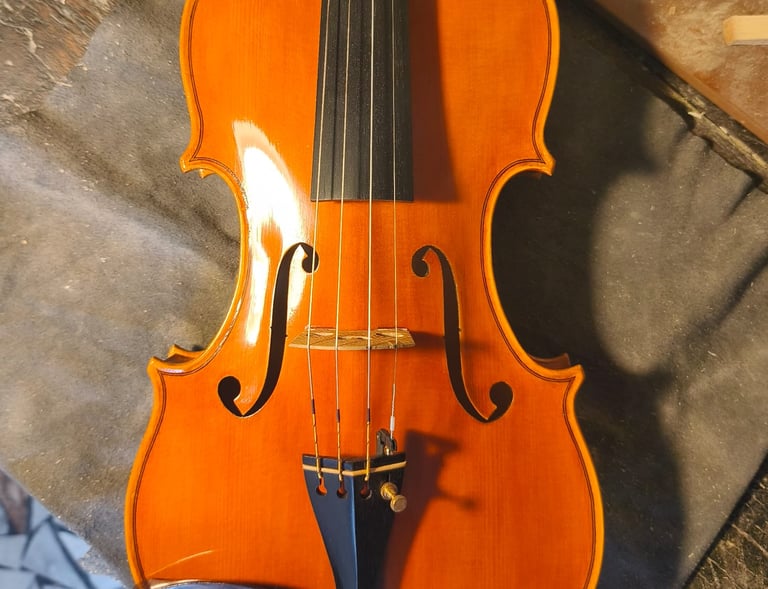 Effe Violino - F-Holes