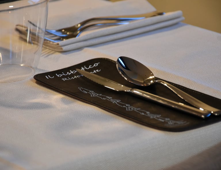 Posate Dettaglio Ristorante Il Bisbetico Roccastrada