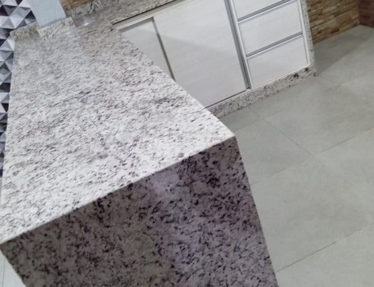 Cozinha em Mármore / Granito