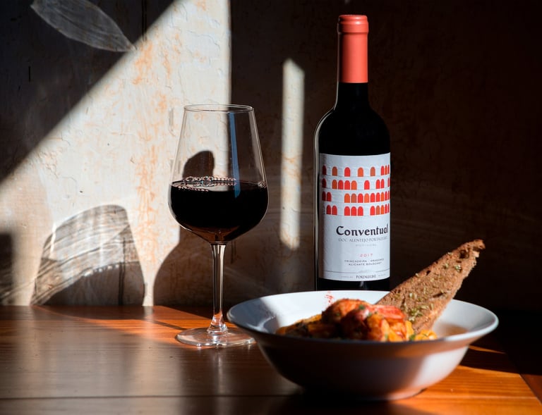 Vino de la Historia Bar Las Tinajas Huelva