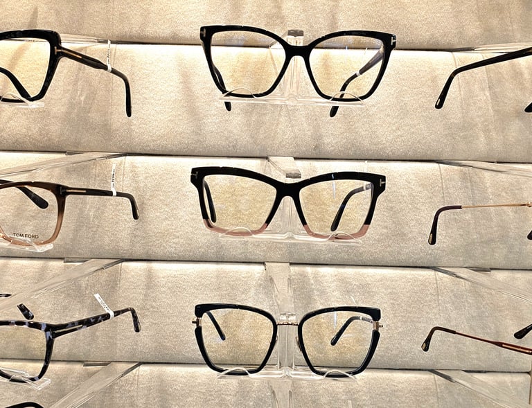 Bowmanville optical shop with fashion eyewear, eyeglasses, sunglasses