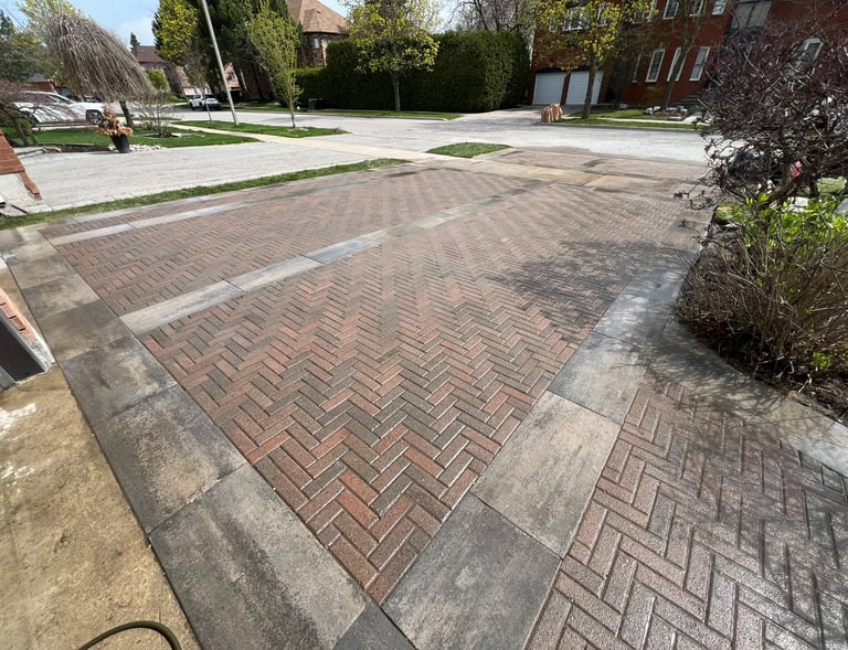 Interlock paver driveway