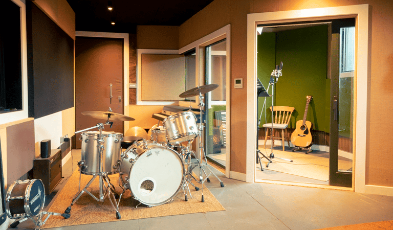 A Hayman Vibrasonic drum kit in the live room of Studio A at Urchin Studios