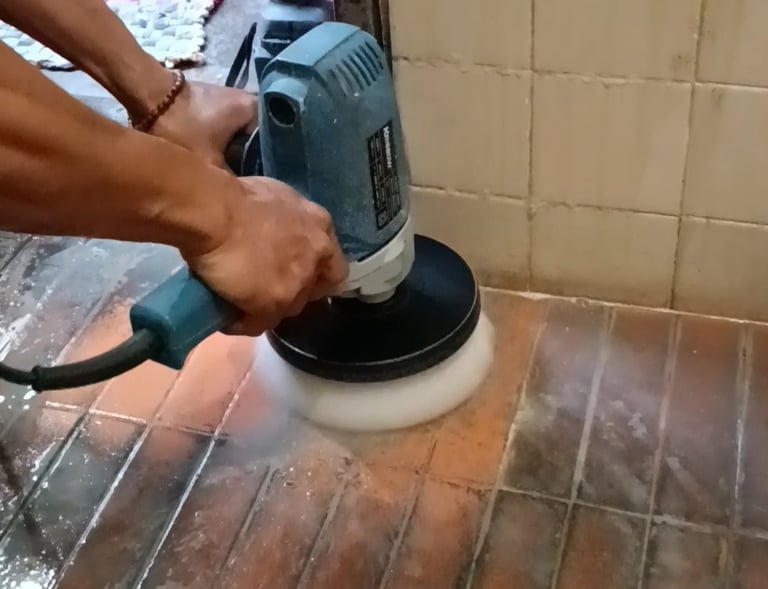 poles lantai toilet-kangbersih