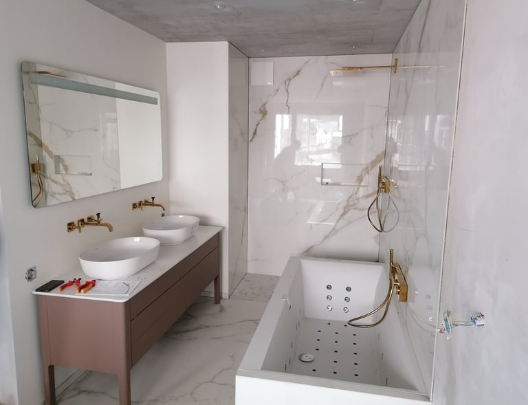 Transformez votre salle de bain grâce à un carreleur à Altkirch