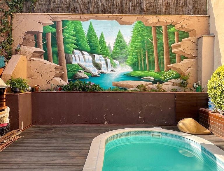 Mural en una casa particular. Mural en un jardín con piscina.