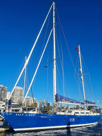 wind shift sailing adventure yacht