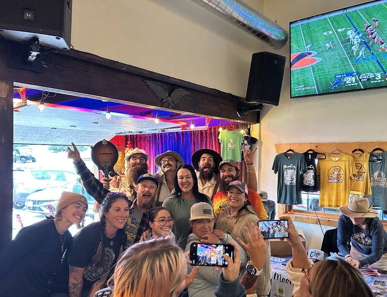 Private party with live music and with a television screen