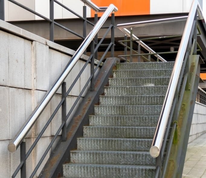 Corrimãos na Barra da Tijuca Recreio e Jacarepaguá RJ.6